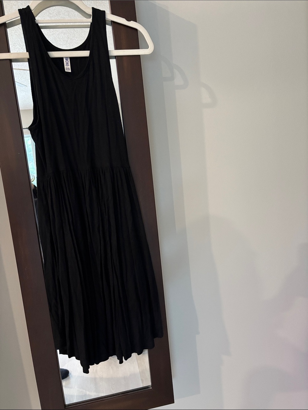 Black Sleeveless Midi Dress - Women